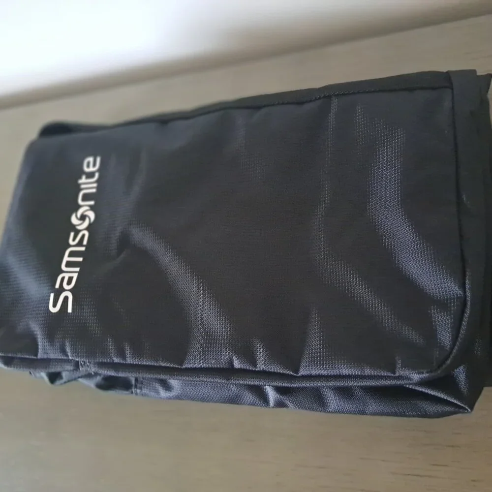 Brand New Samsonite 25” Extra Large Black Duffel Versatile Bag Lightweight